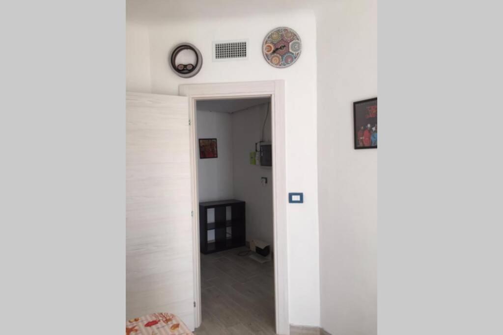 Grand F2 60Mq Centre Antibes, Proche Plages, Commerces, 2 Balcons, Parking, Train, Bus, Deco Vintage, Pet Friendly, Ideal Famille Ou 1-2 Couples Leilighet Eksteriør bilde