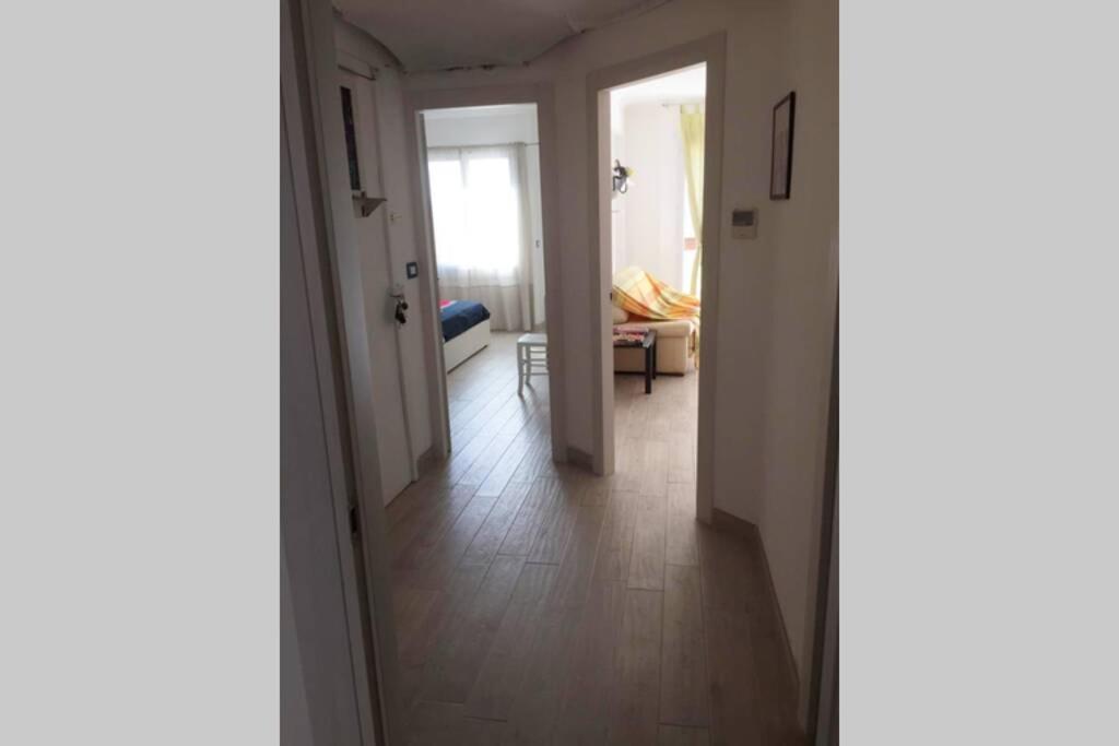 Grand F2 60Mq Centre Antibes, Proche Plages, Commerces, 2 Balcons, Parking, Train, Bus, Deco Vintage, Pet Friendly, Ideal Famille Ou 1-2 Couples Leilighet Eksteriør bilde